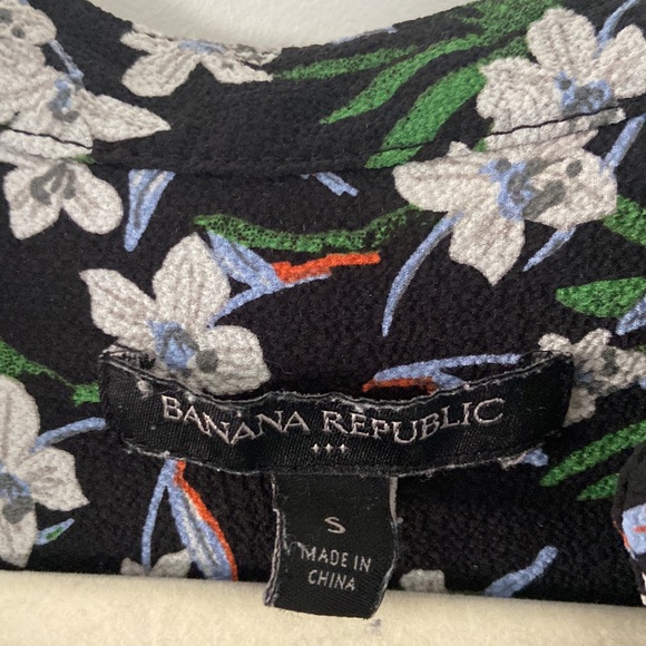 Banana republic blouse with floral print - Picture 3 of 5